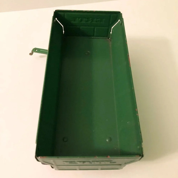 Vintage Ertl Green  Giant Toy Tractor and Wagon Promotional Diecast - Picture 15 of 16